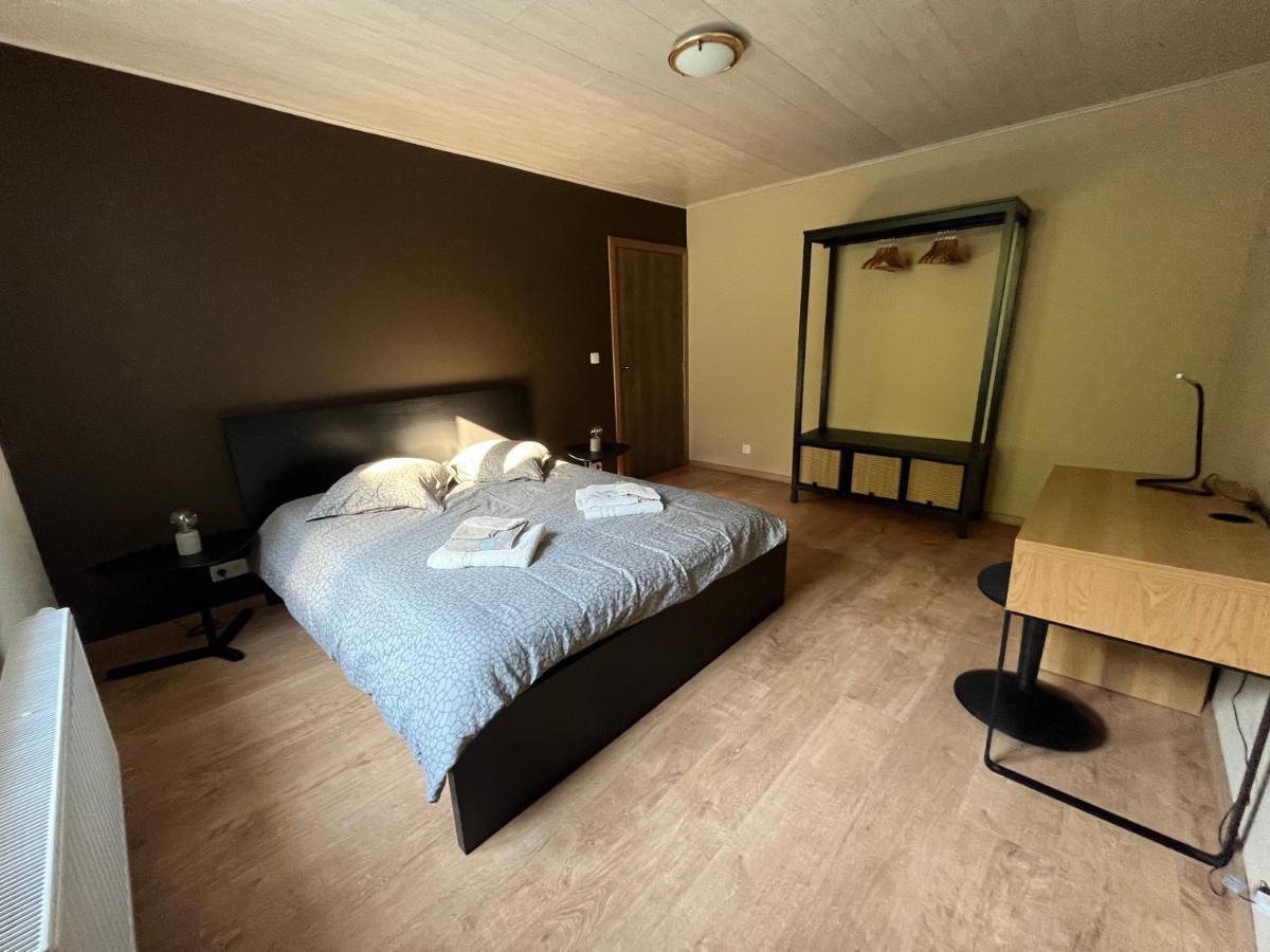 Aux Loups Blancs - Appartement Namur Luaran gambar